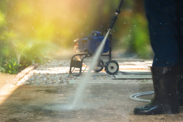 Mequon, WI Pressure Washing Services Company